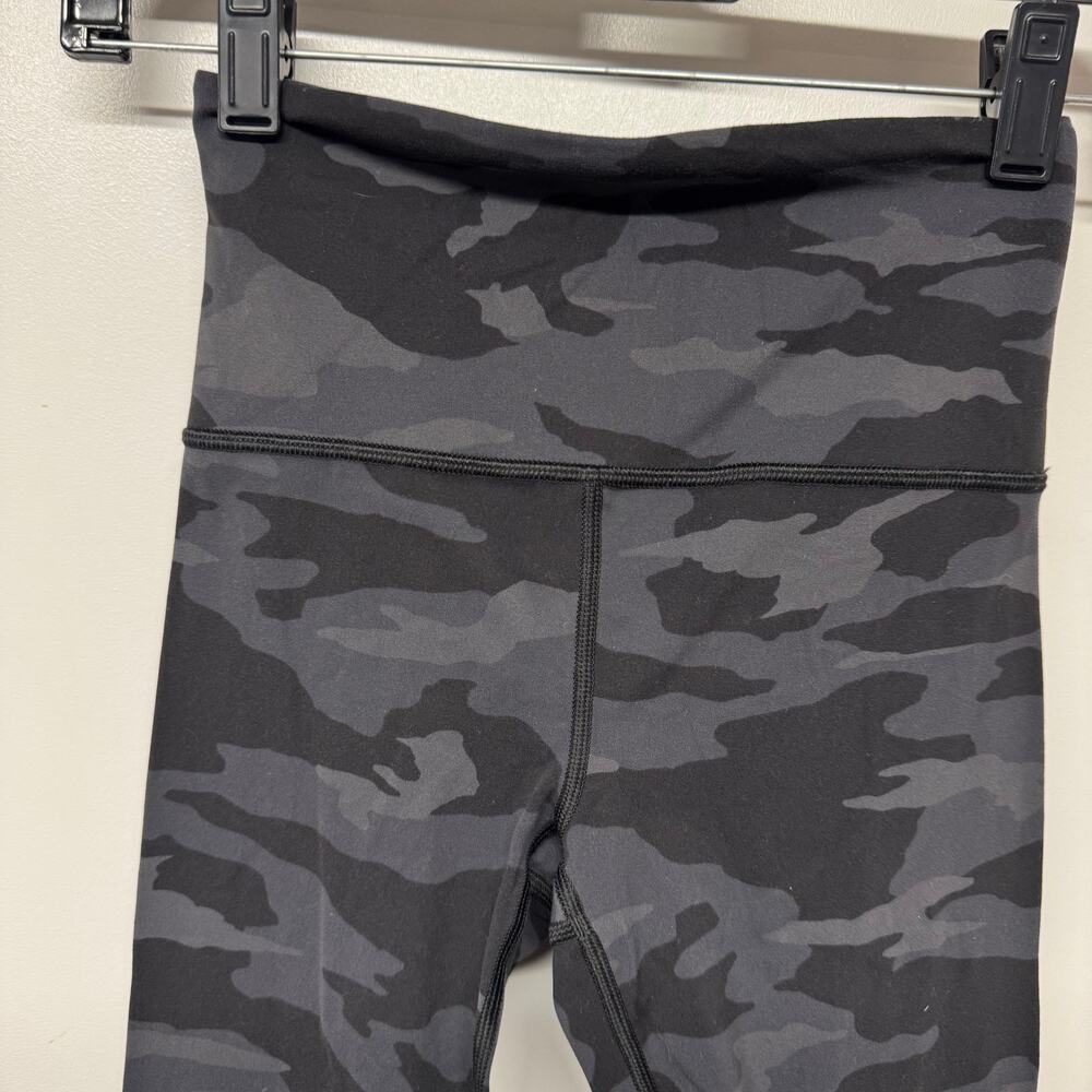 Athleta Womens Elation 7/8 Tight Camo Printed Black Gray Size XXS Leggings - Picture 3 of 12